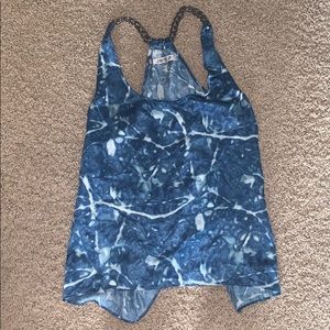 Jennifer Lopez tank top